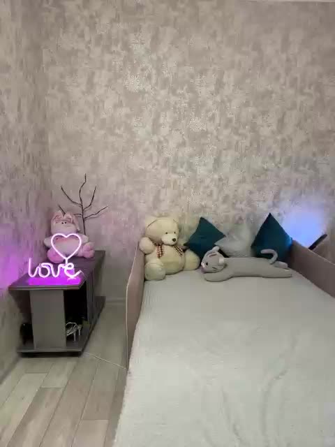 SeXXyMagic Live Sex April 1, 2026