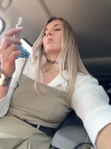 Crazy-Rosa Live Sex April 1, 2026