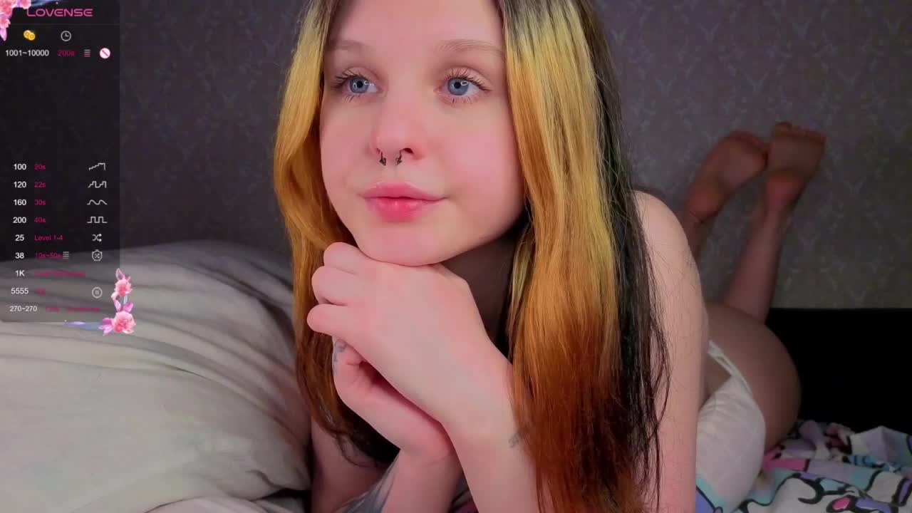 LittleFoxy Live Sex April 1, 2026