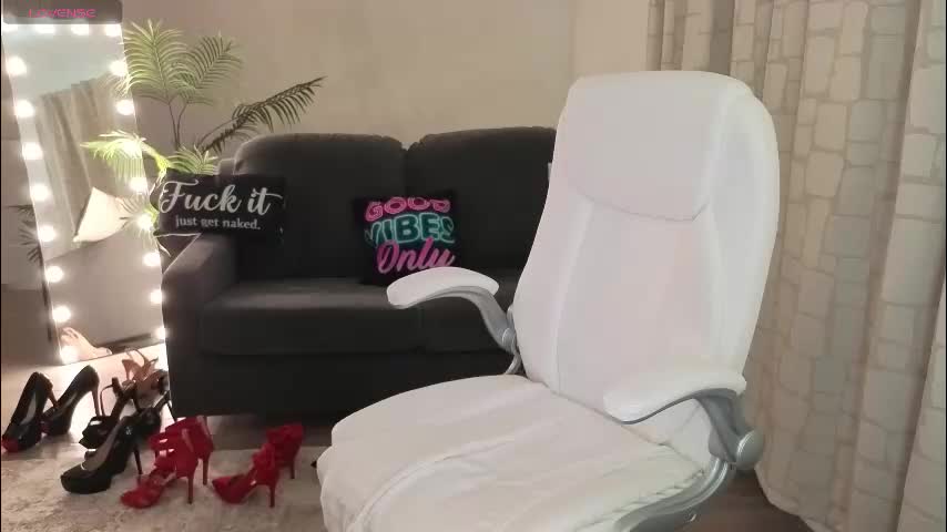 martha_mayer Live Sex April 1, 2026