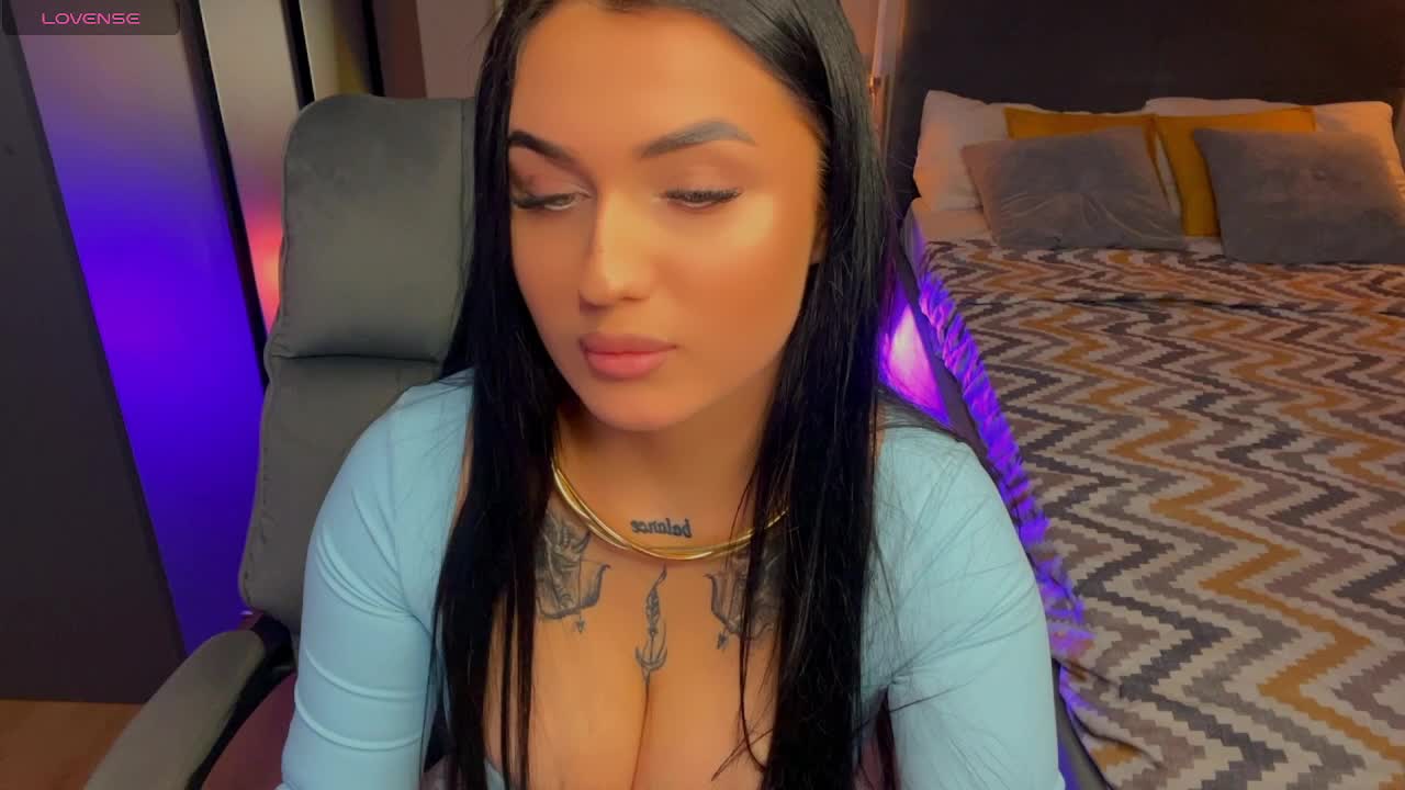 fatalefemme Live Sex April 2, 2026