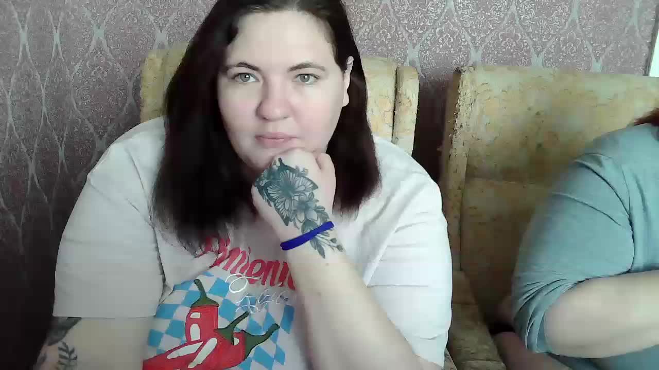 HollyXEva Live Sex April 2, 2026