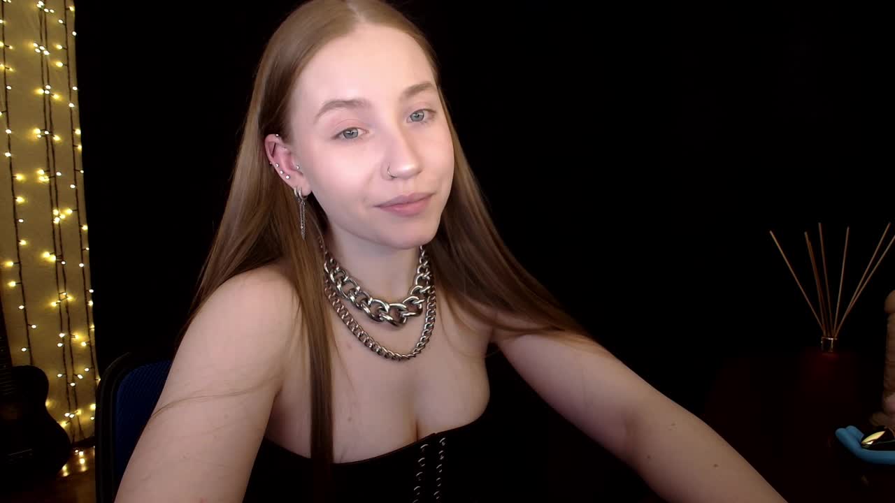 SindiWatson Live Sex April 2, 2026
