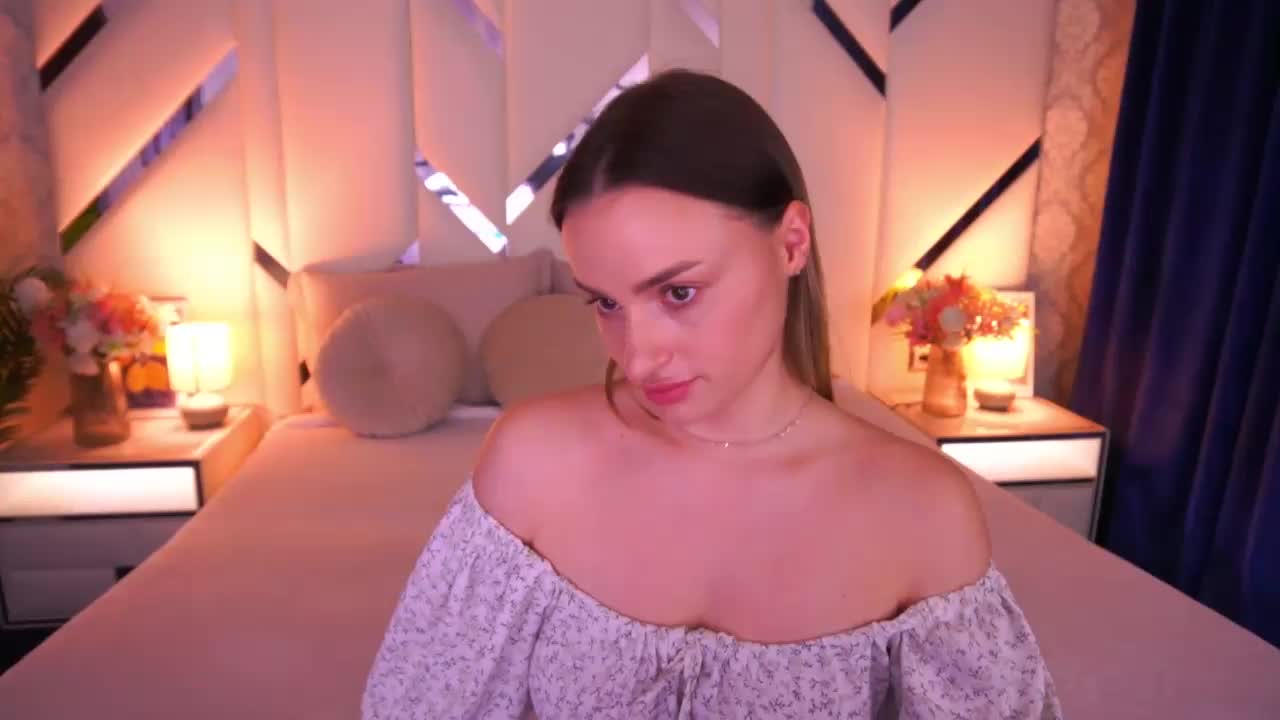FloraGreys Live Sex April 2, 2026
