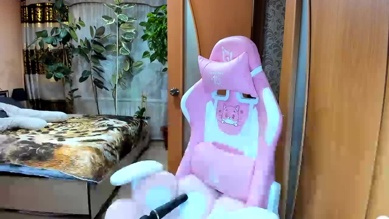 Tatka18111 Live Sex April 2, 2026