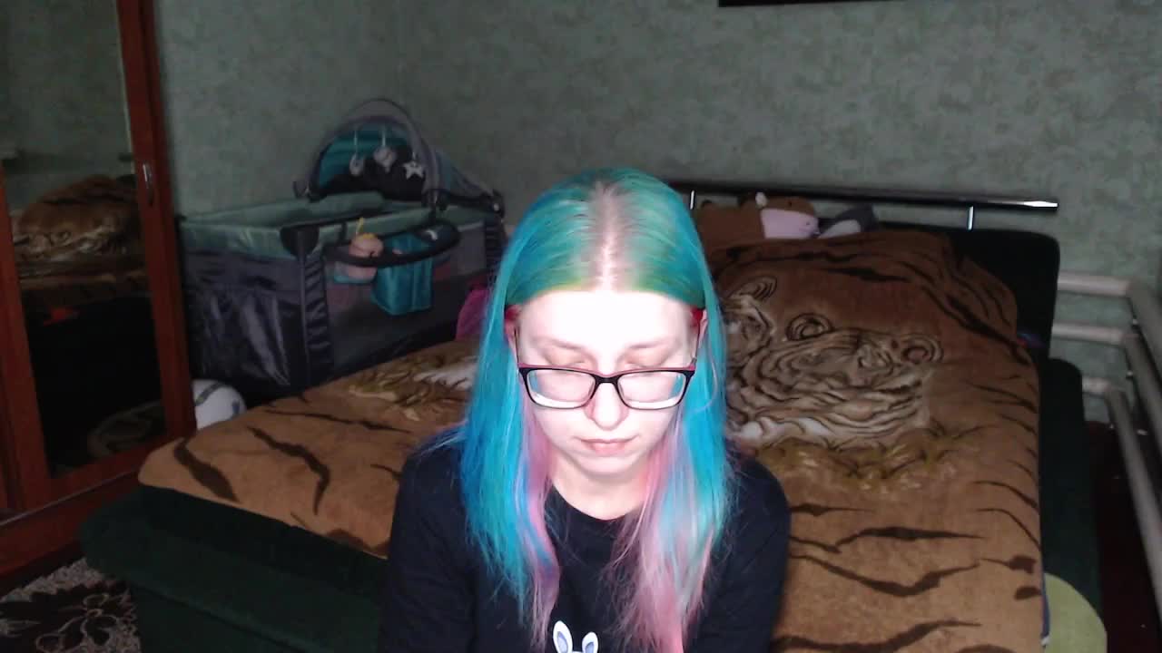 malvinella Live Sex April 2, 2026