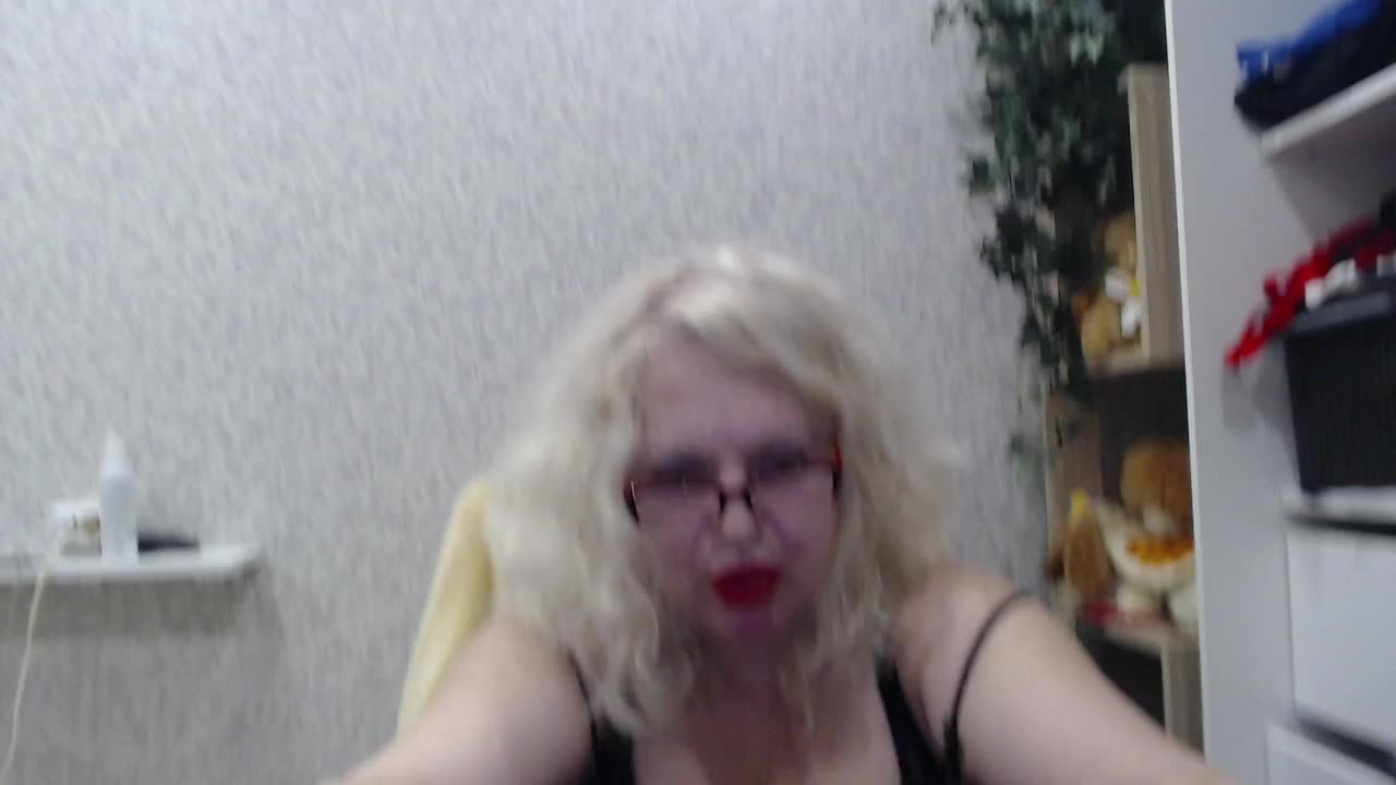Alek-Sandra Live Sex April 2, 2026