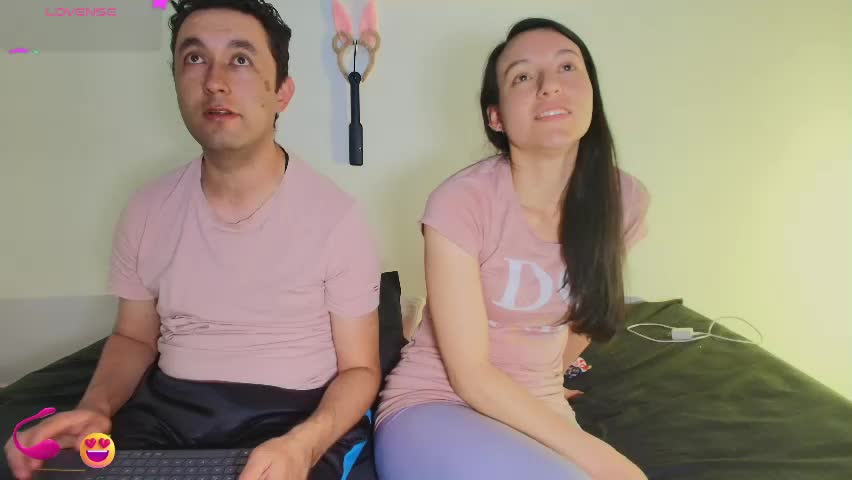 jeremmyandstacy Live Sex April 2, 2026
