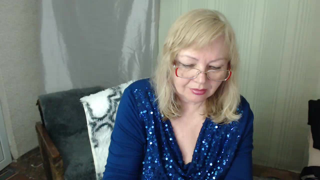 EvelynLoveShy Live Sex April 2, 2026