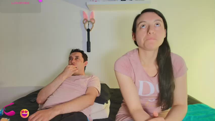 jeremmyandstacy Live Sex April 3, 2026