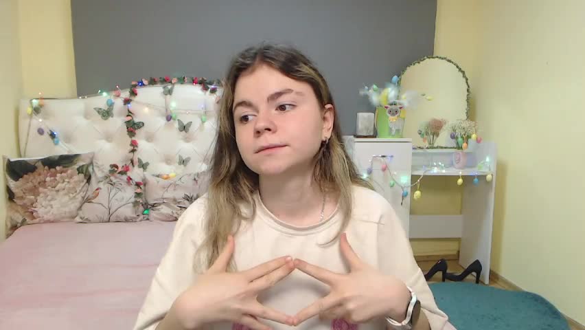 rrtinaredly Live Sex April 3, 2026