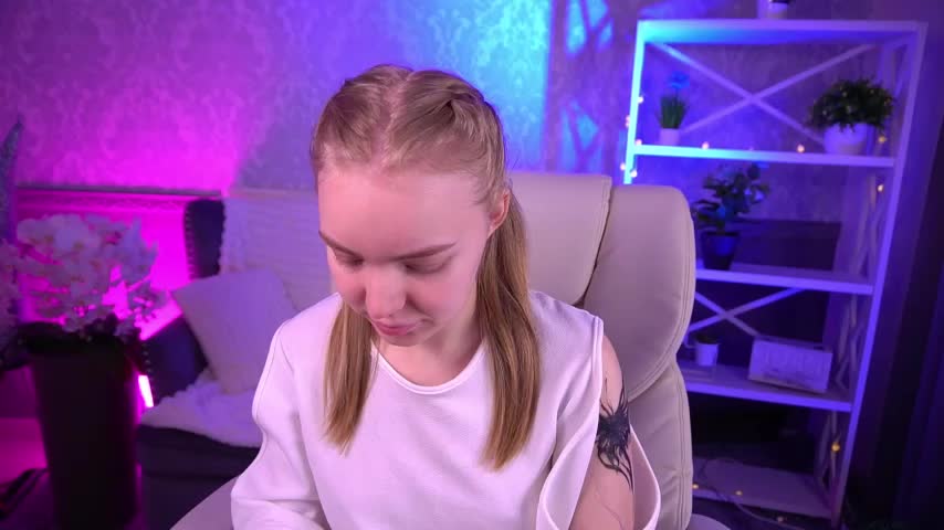 EmilySunshineS Live Sex April 3, 2026