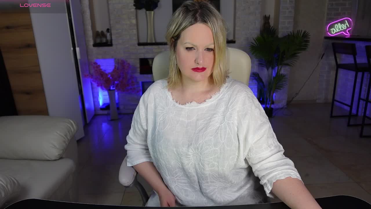 MariemLui Live Sex April 3, 2026