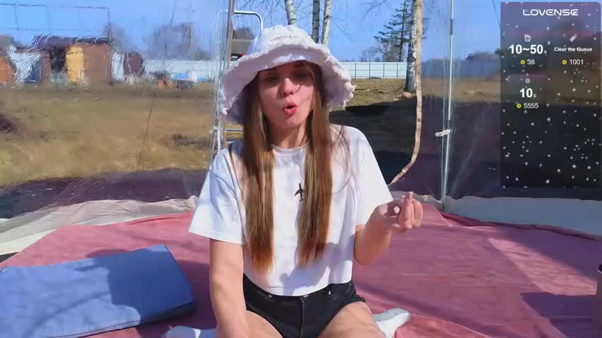 Misss_Vikk Live Sex April 3, 2026