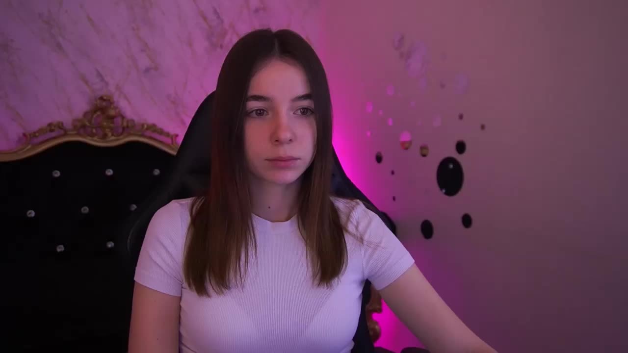 BabeDollie Live Sex April 3, 2026