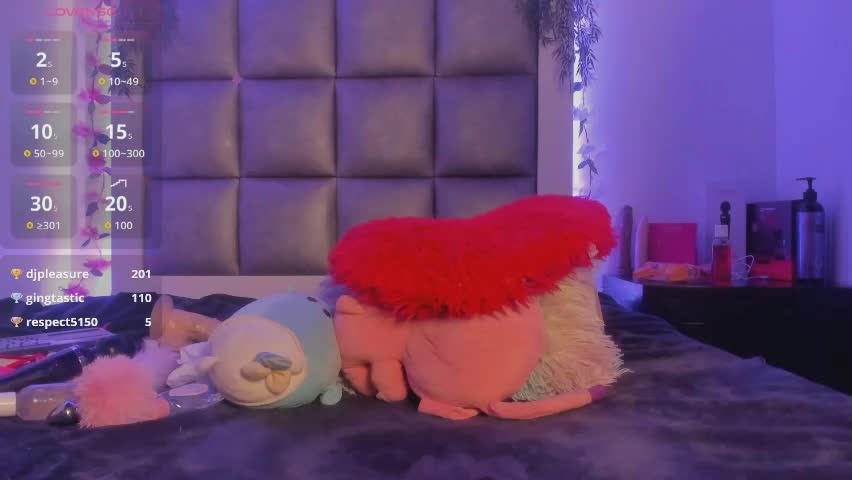 juliana_js_ Live Sex April 3, 2026