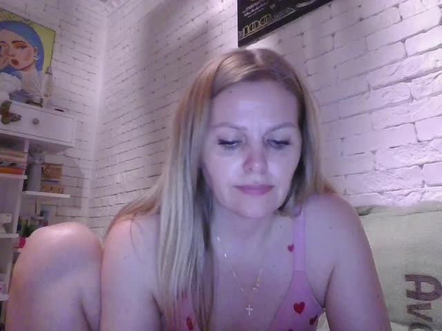 AngelAlone Live Sex April 3, 2026