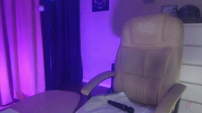 Realia Live Sex April 3, 2026
