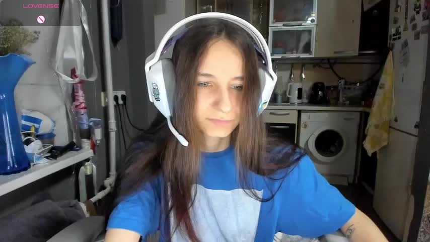 _Nika_Kik Live Sex April 3, 2026