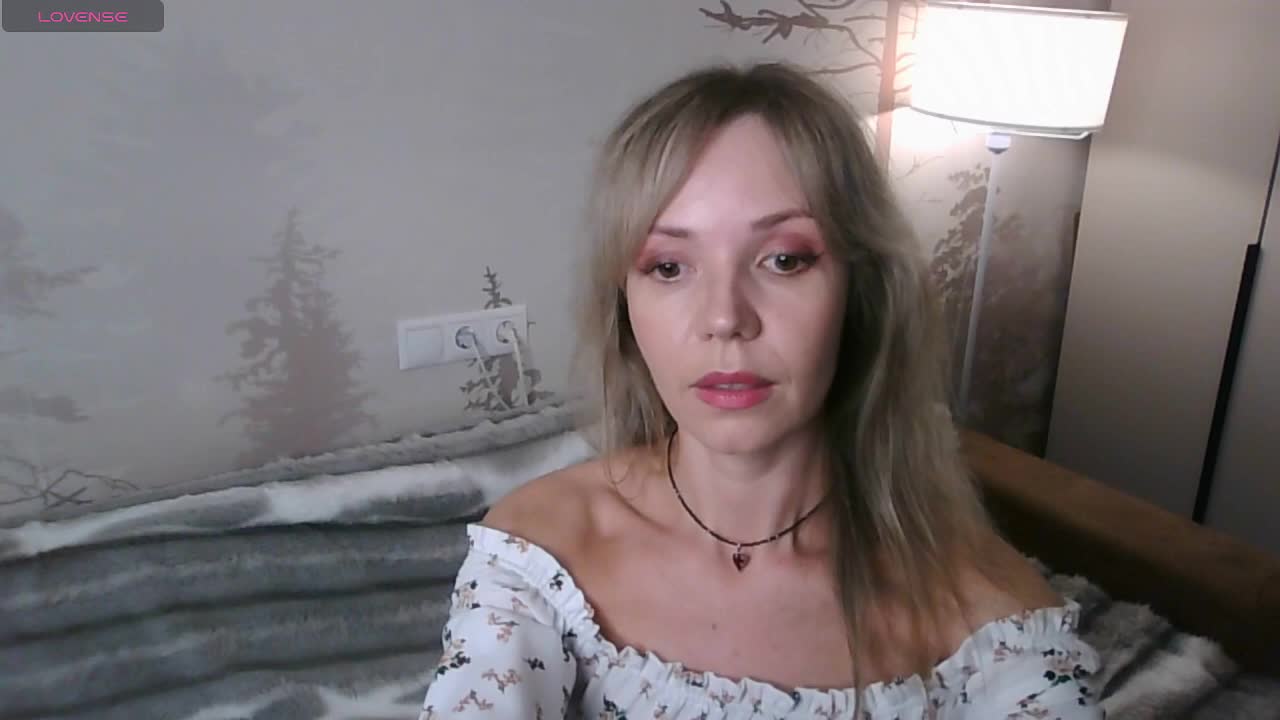 Red_Rose_98 Live Sex April 3, 2026