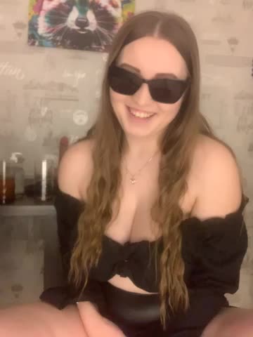 T1_ma_2 Live Sex April 3, 2026