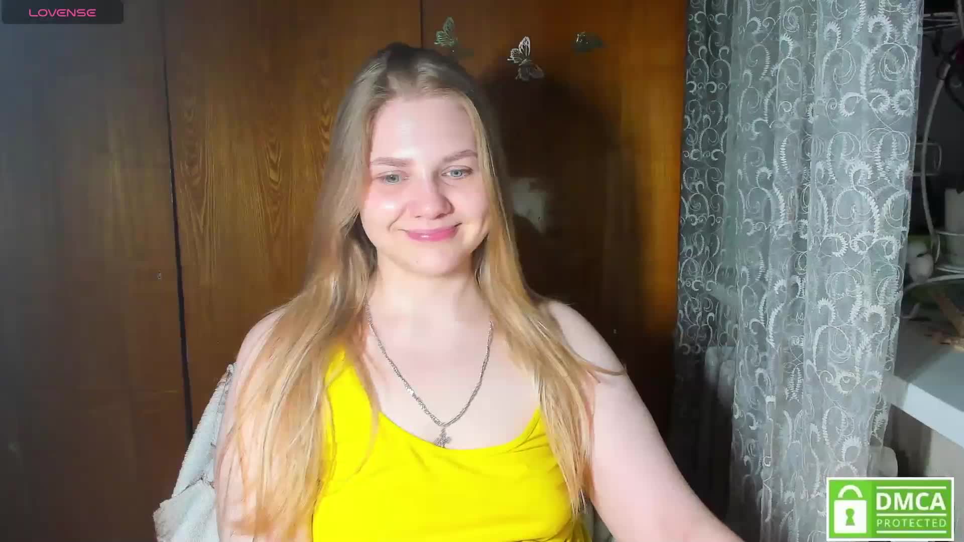 Emma-Frizea Live Sex April 3, 2026