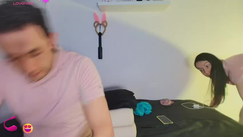 jeremmyandstacy Live Sex April 3, 2026