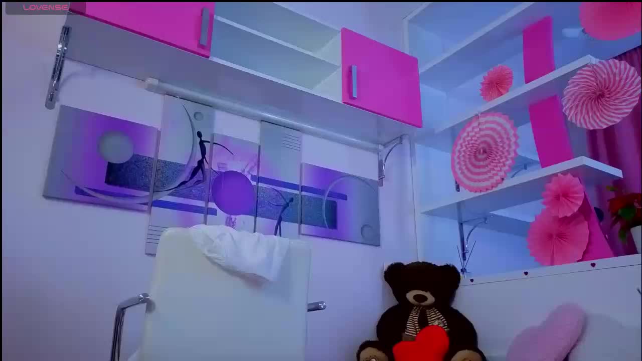 -milla--- Live Sex April 3, 2026