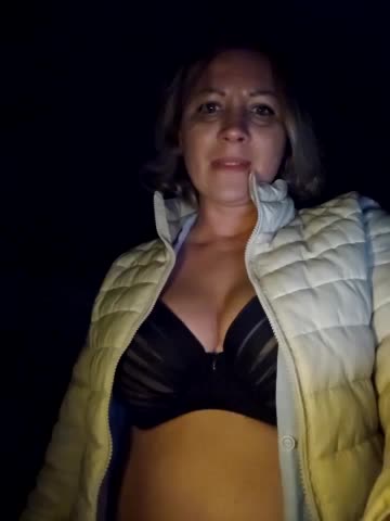 zarina3003 Live Sex April 3, 2026