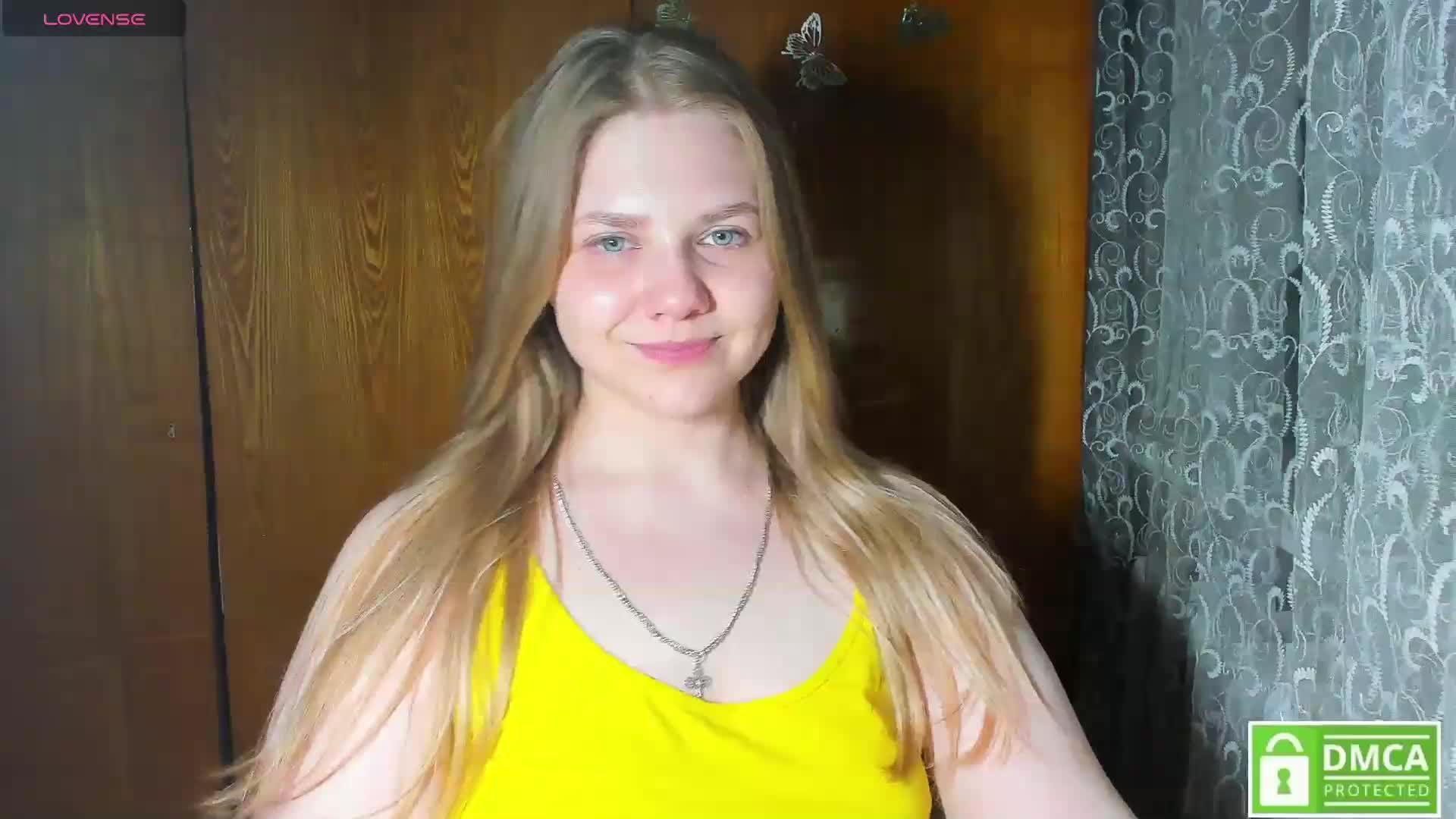 Emma-Frizea Live Sex April 3, 2026