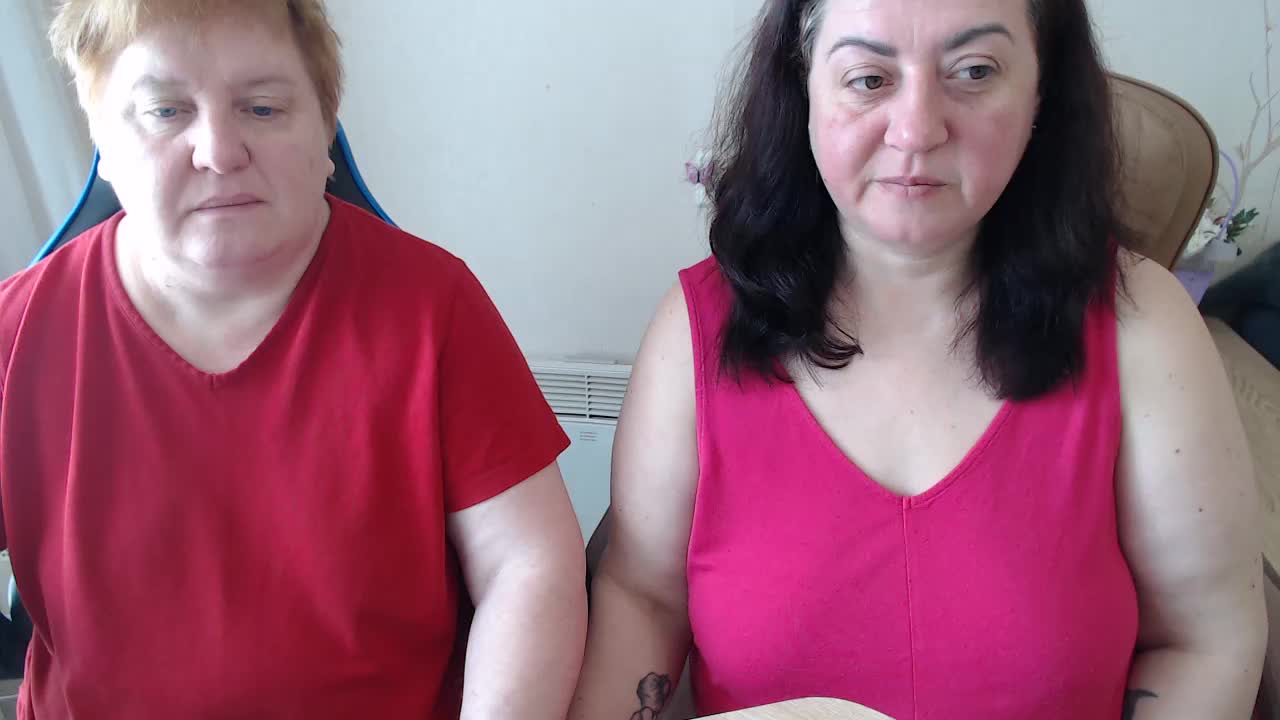 XMollyJaneEX Live Sex April 4, 2026