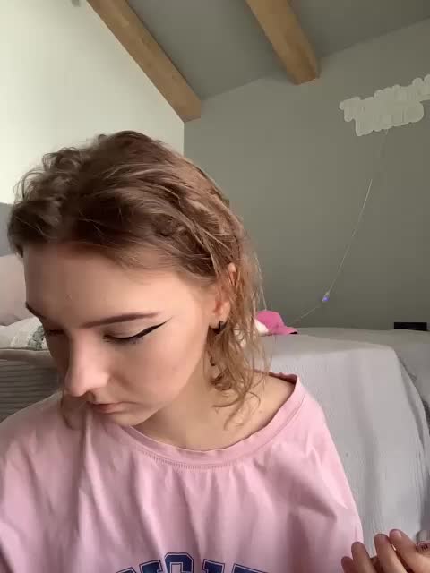 -Nezukoo- Live Sex April 4, 2026