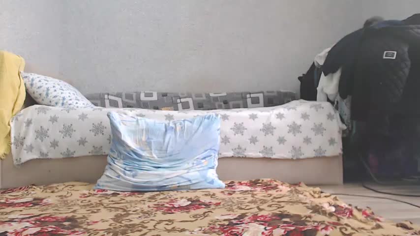 Vika_ Live Sex April 4, 2026