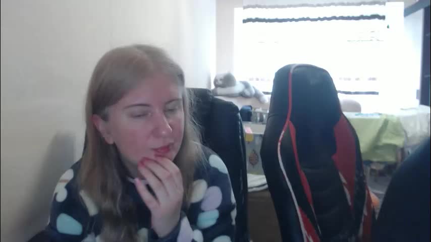 jenisandpeter Live Sex April 4, 2026