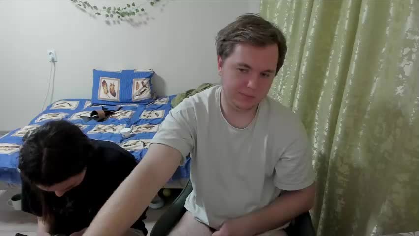 kesh_mne Live Sex April 4, 2026