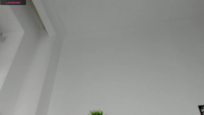 bunny_nova Live Sex April 4, 2026