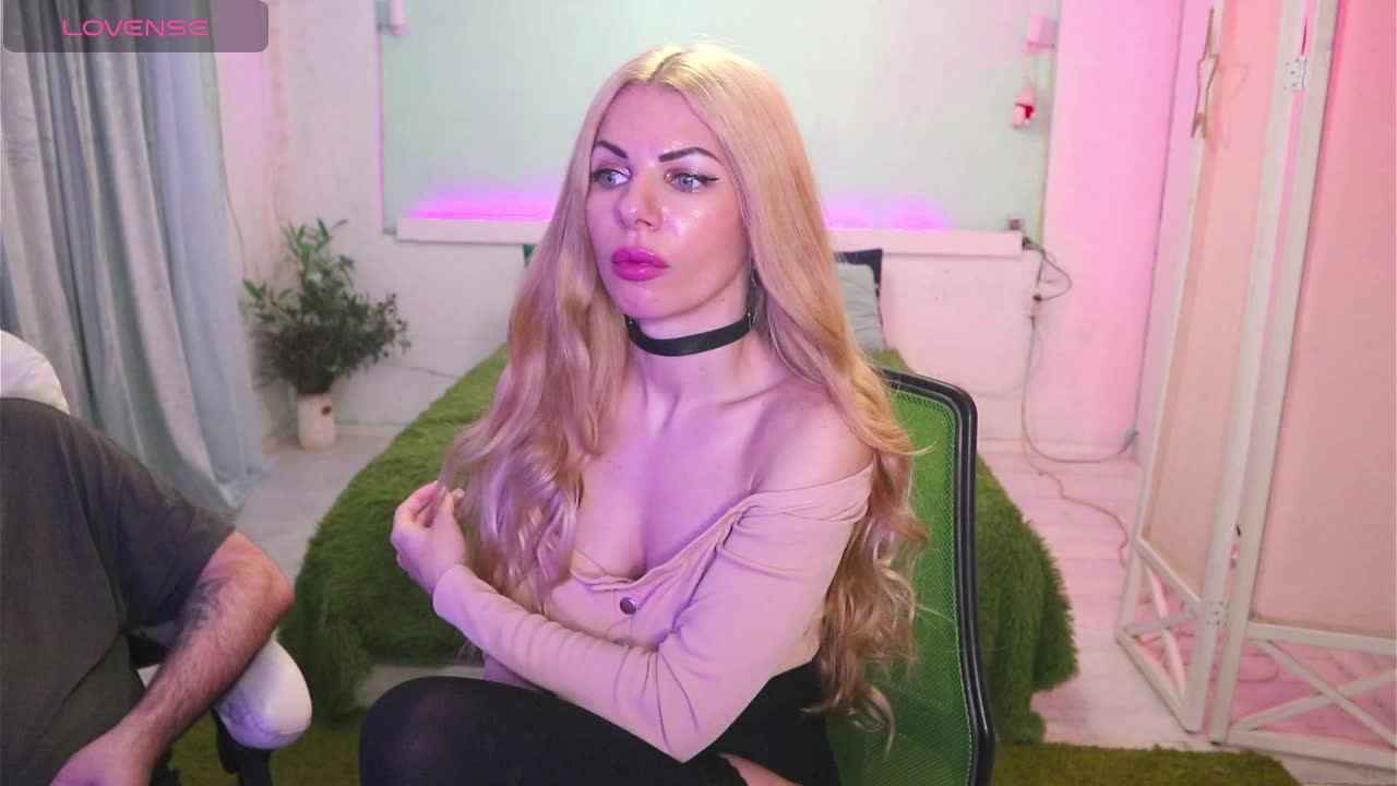 AlisaAleks Live Sex April 4, 2026