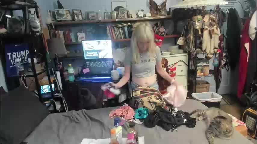 pink_black Live Sex April 4, 2026