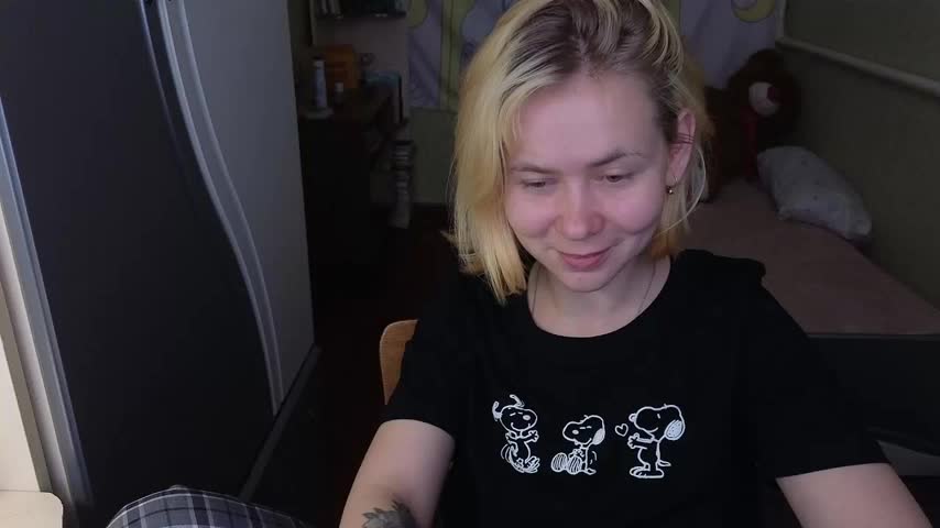 Riley_Roo Live Sex April 4, 2026