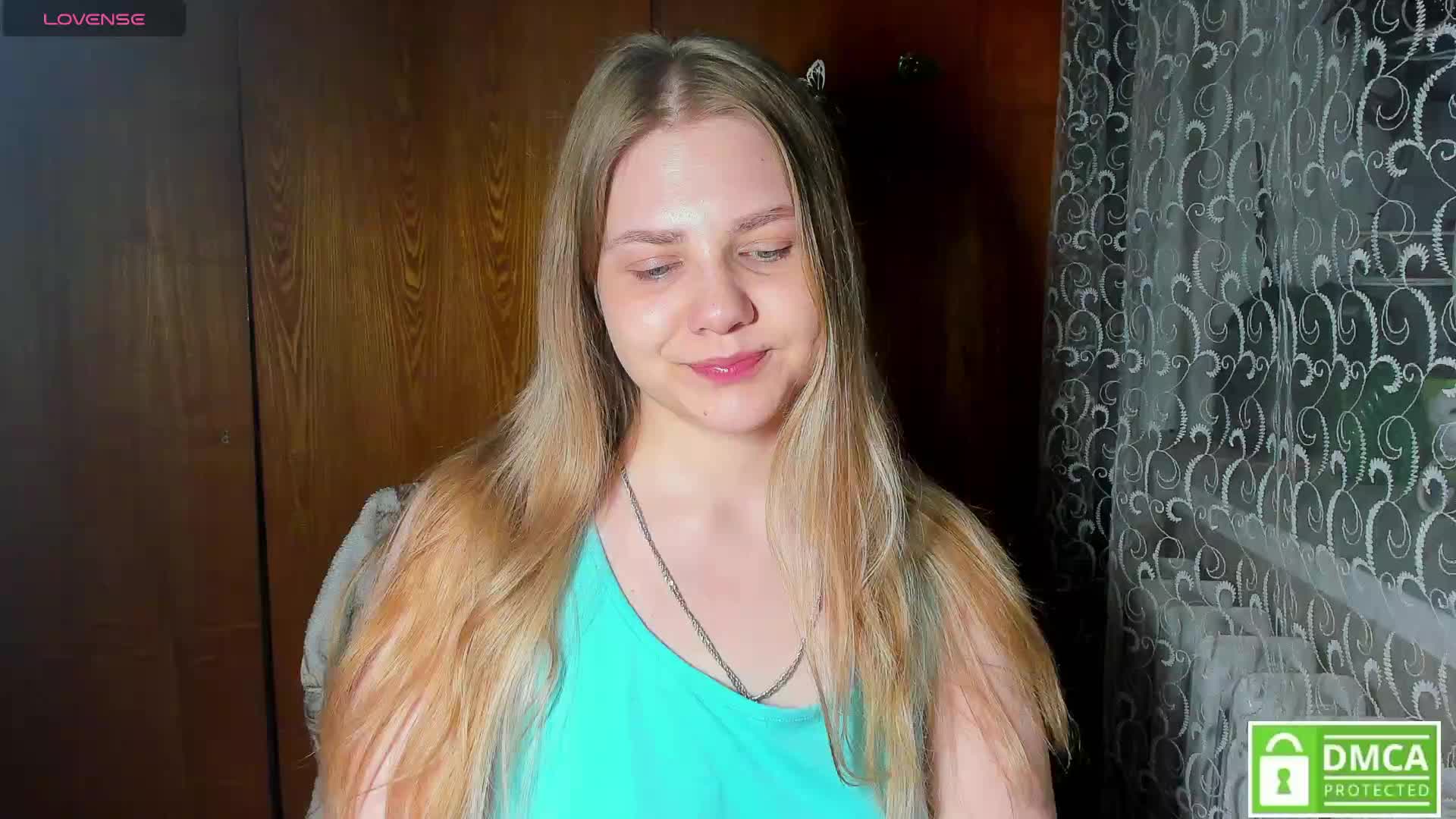 Emma-Frizea Live Sex April 4, 2026
