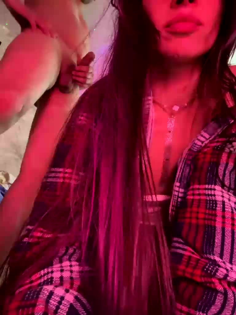 VIP17CoupleDream Live Sex April 4, 2026