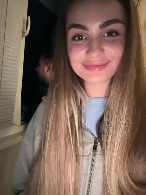 TwoPlay Live Sex April 4, 2026