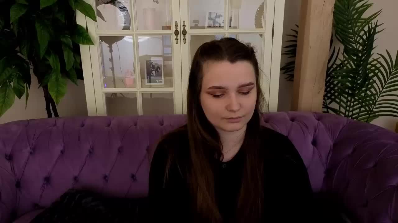 MagikPeachh Live Sex April 4, 2026