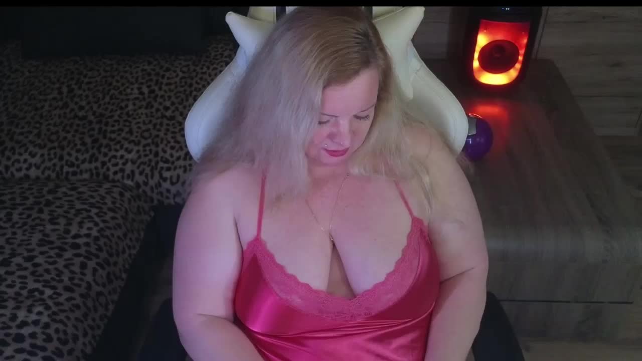 Molligspielle Live Sex April 4, 2026