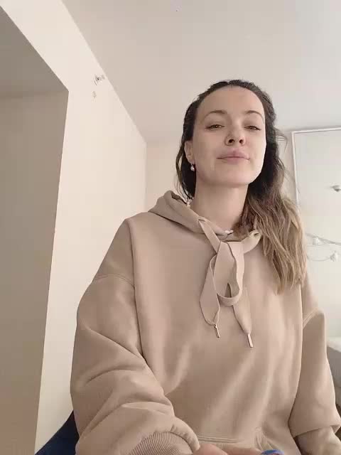 Zvezda_Lola Live Sex April 4, 2026