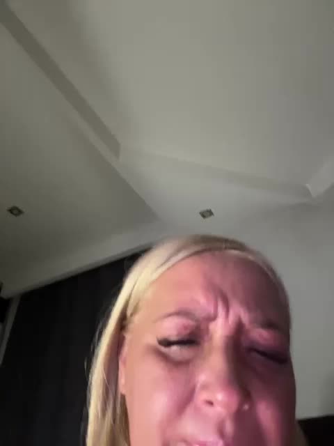 Eva-Bella Live Sex April 4, 2026