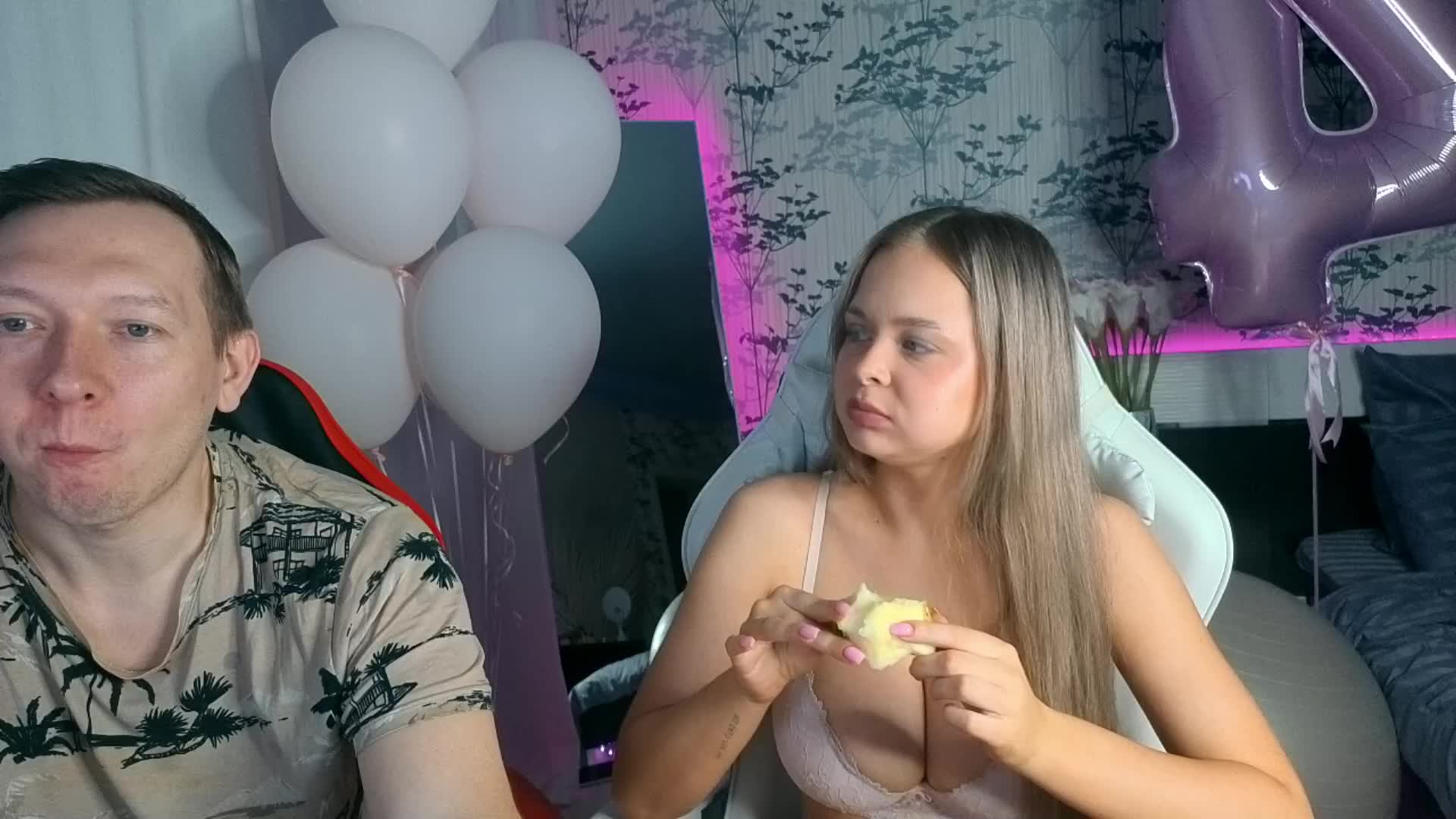Cornflakes Live Sex April 5, 2026