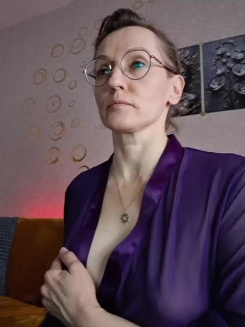 Valkiriyas Live Sex April 5, 2026