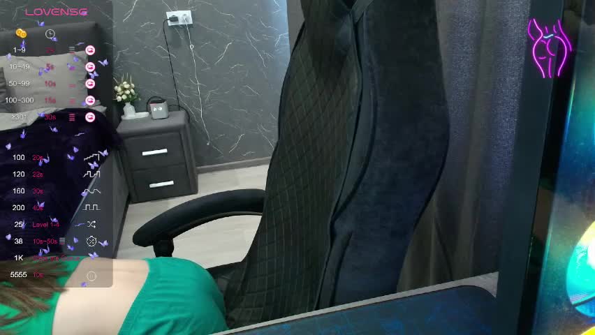 aliceweiss_ Live Sex April 5, 2026
