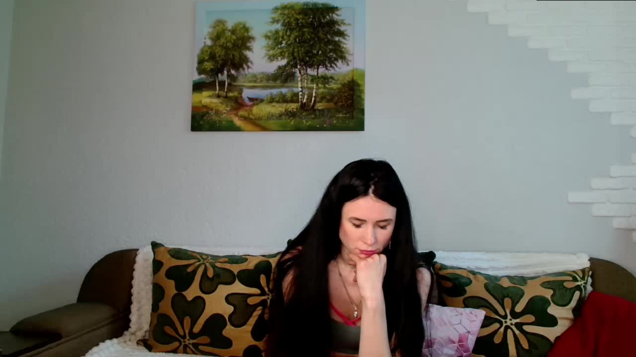 MilfLunna Live Sex April 5, 2026